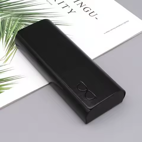 2025 New High-End Simple Leather Eyeglass Case for Pressurized Myopia Glasses, Fashionable Large Capacity Eyeglass Storage Box