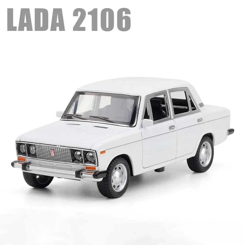 1:24 LADA 2106 Miniaturowy model zabawki Vintage Car Alloy Die-casting 6 drzwi Otwarte dźwięk Światło Pull Back Symulacja pojazdu Prezent