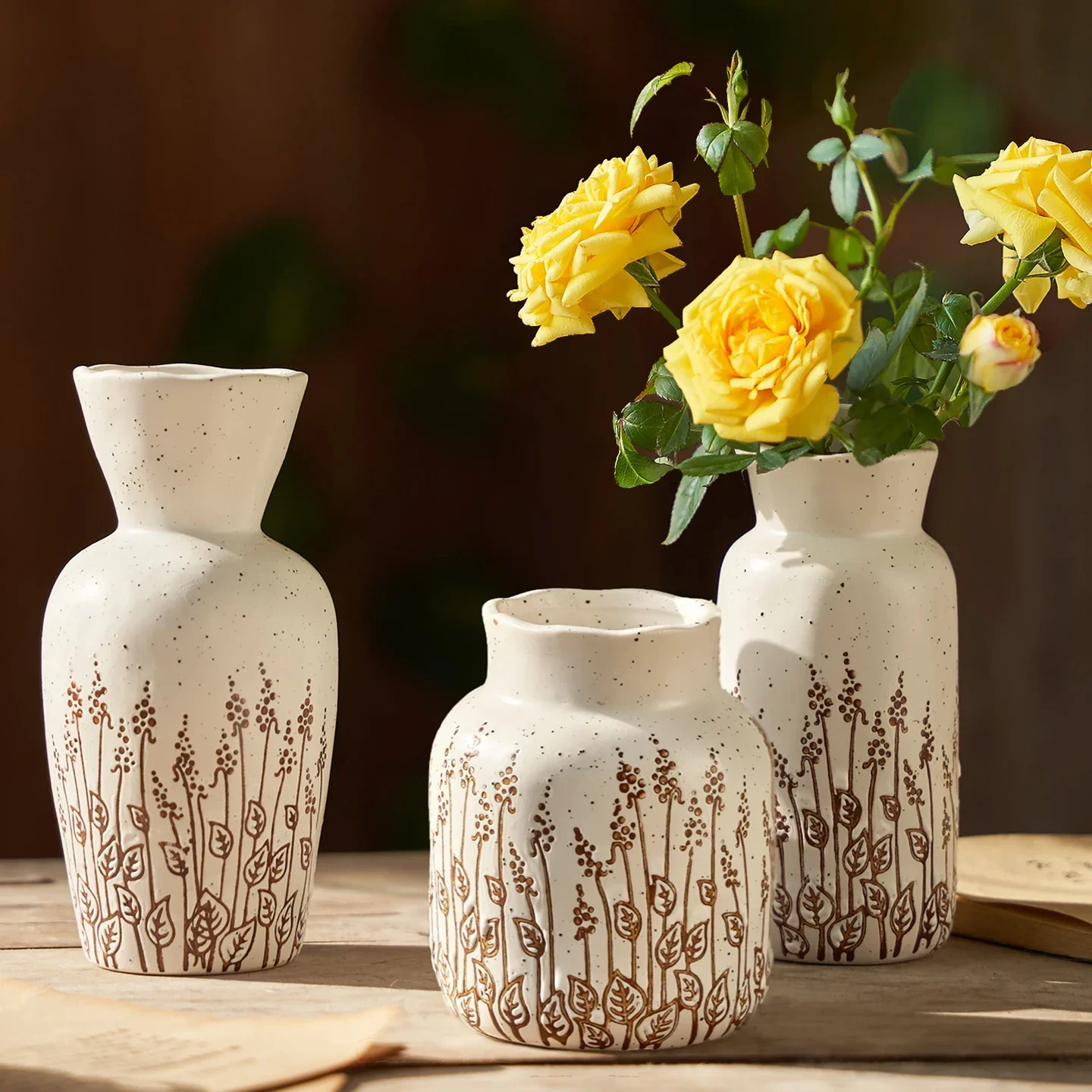 Vintage Embossed Ceramic Vase Floral Relief Hydroponic Pot for Plants Cut Flowers Festive Garden Home Table Decor  Holiday Gift