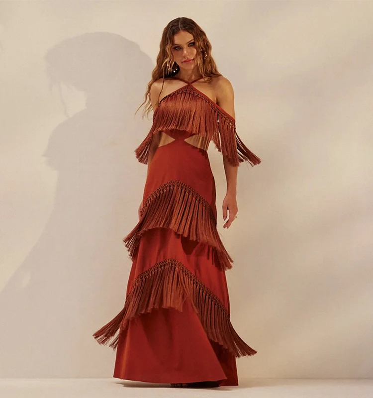 女性の高級デザイナー錆びた赤いフリンジ包帯ドレスホルターカットアウト足首丈ハイストリート誕生日イブニングクラブパーティードレス