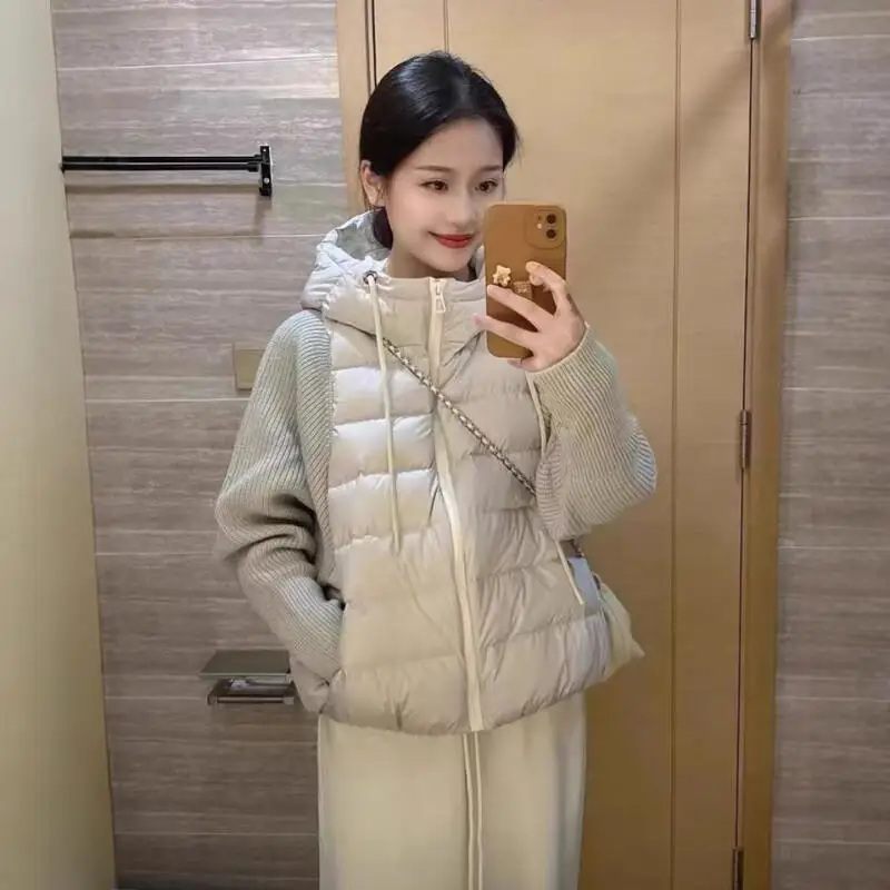 

grey winter new model Knitted sleeves splice design sense cotton-padded jacket Women's hooded short style loose keep warm coat ﻿