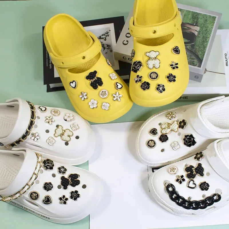 2024 neue Schuh Charms Bären Designer DIY niedlichen Süßigkeiten Blumen Dekoration Zubehör für Clogs Kinder Jungen Frauen Mädchen Geschenke