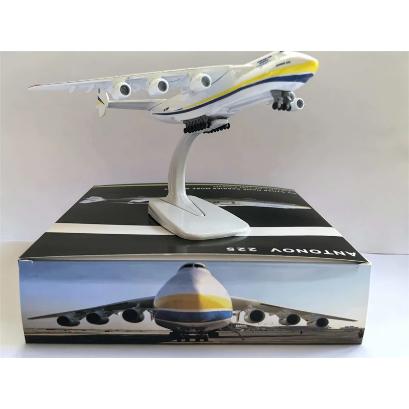 2026 New 1/400 Scale 20CM Diecast Metal Alloy Ukraine Antonov An-225 "Mriya" Airplane Model Replica Model Toy Collection Display view 2