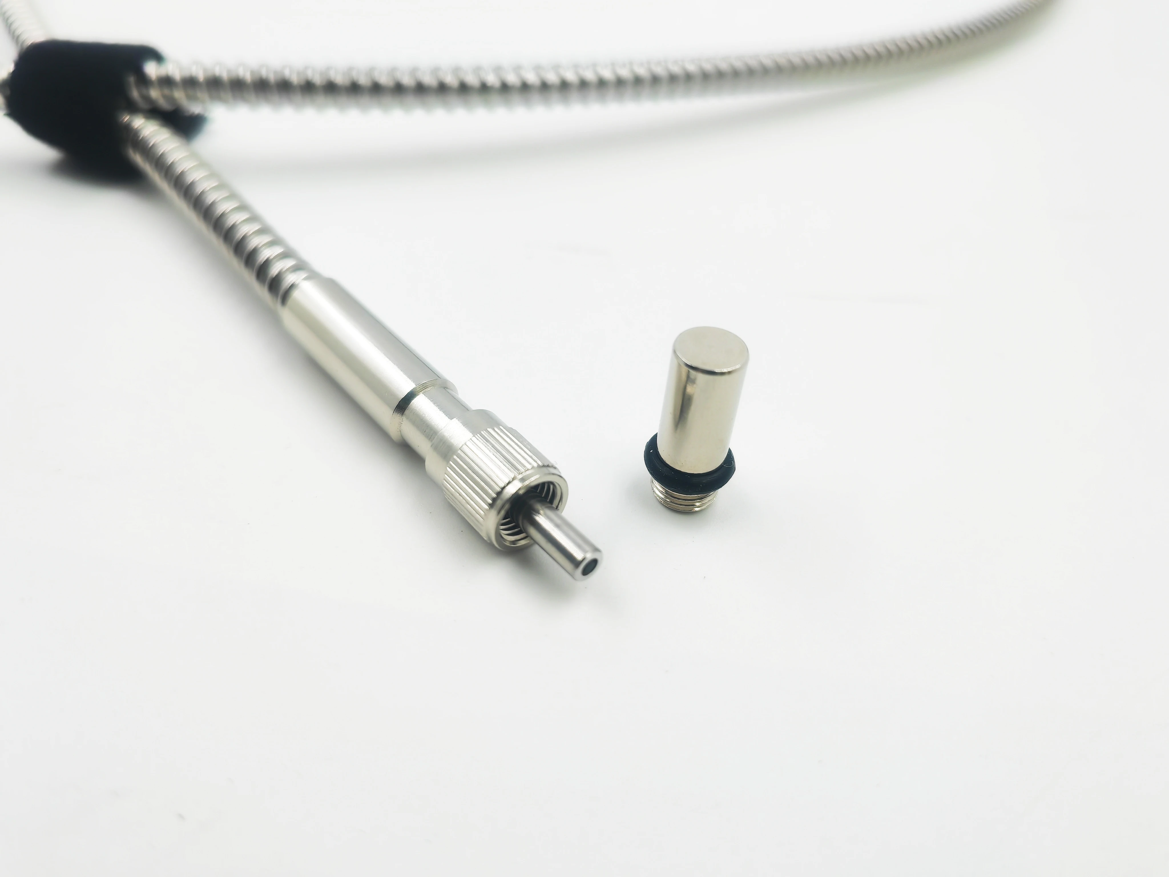 ألياف HPSMA905 عالية الطاقة 200um 400um 600um 800um 1000um 1500um ألياف الليزر HPSMA905 ألياف الطاقة