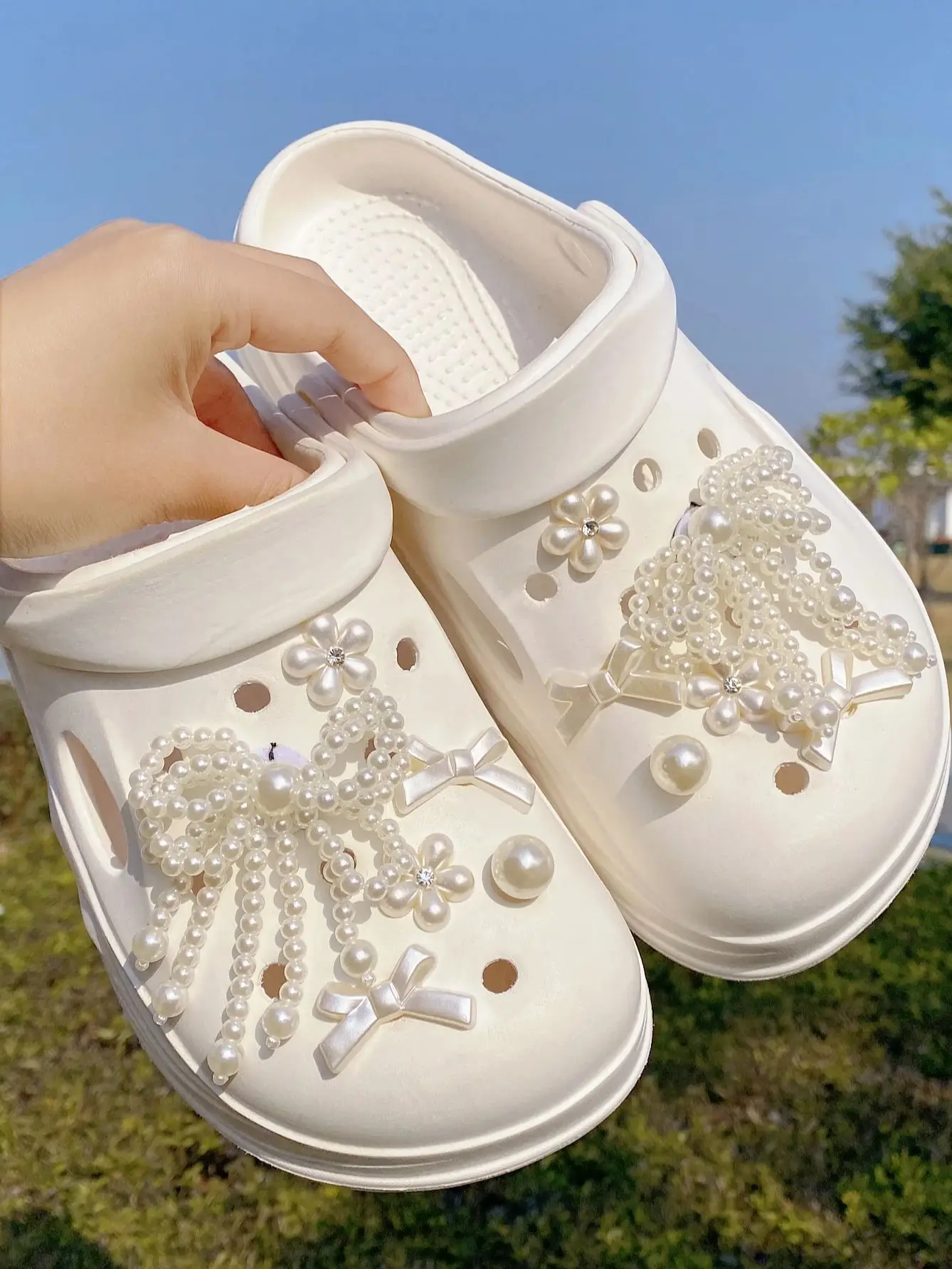 

12 съемных аксессуаров для садовой обуви своими руками, жемчужные банты, ромбовидные цветы в горошек, круглая пряжка для обуви из бисера, украшения своими руками, многофункциональные