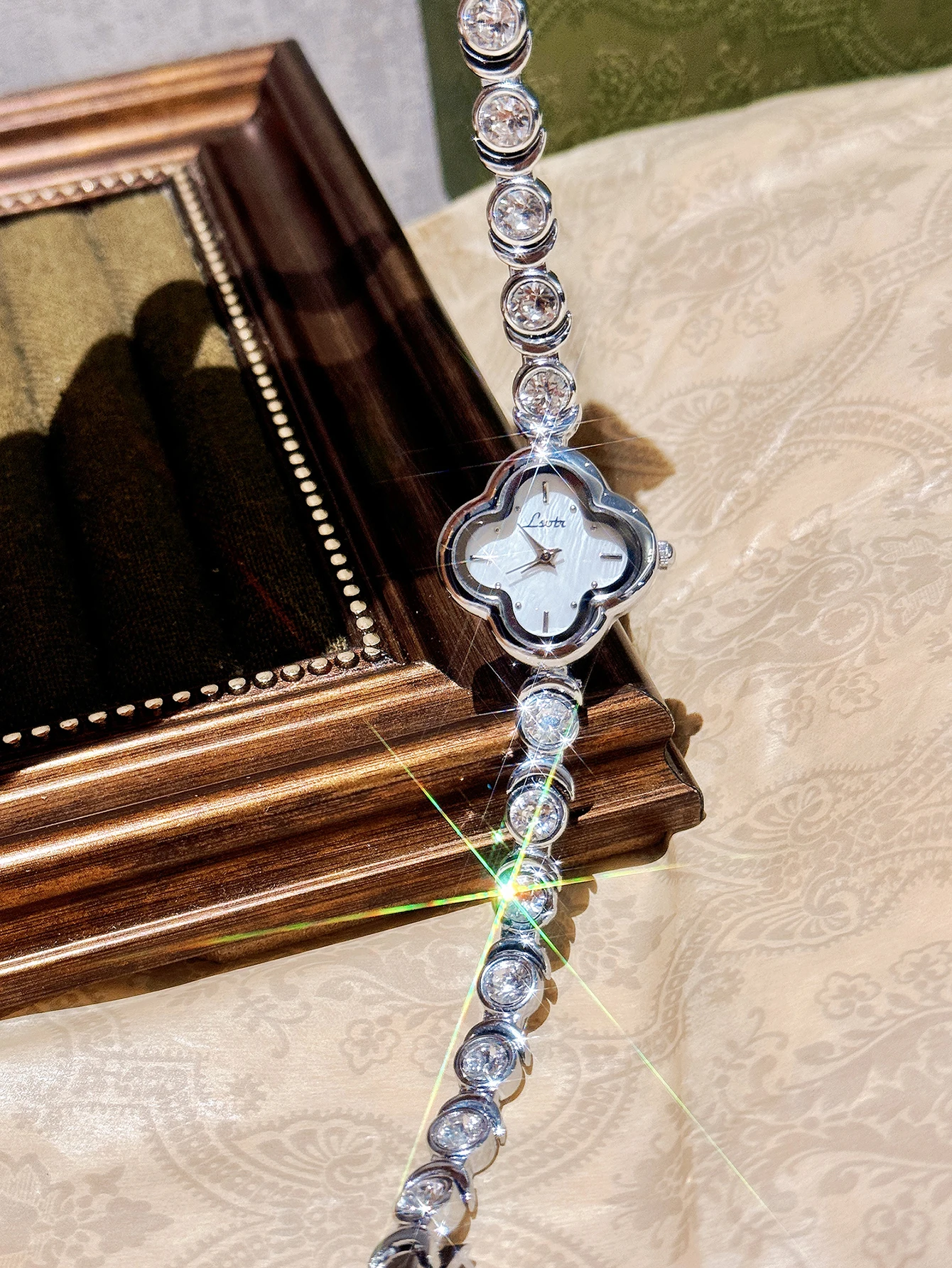 1 Piece of High-End Silver Jew - Luxury Watch Events ulasan dan harga
