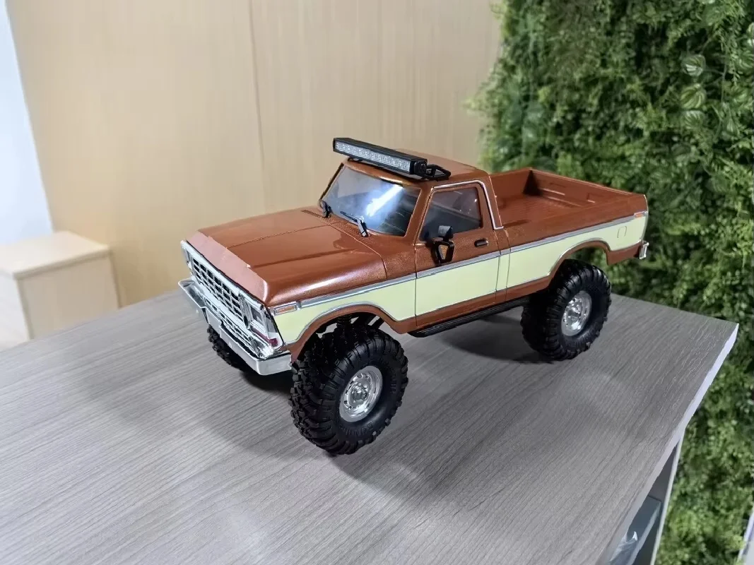 

HB New In stock 1:16 Scale Remote Control Full Scale 4WD Climbing Car Model RC car Adult Boy Toy RTR Version