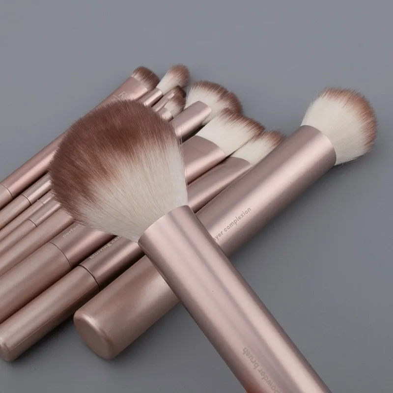 RT4266 ยอดนิยมชุดแปรงแต่งหน้าชุดแปรง Blusher แปรง Halo Dye Brush แปรงอายแชโดว์ Beauty Egg