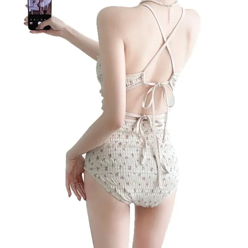 Women in winter hot spring swimsuits, one-piece and thin