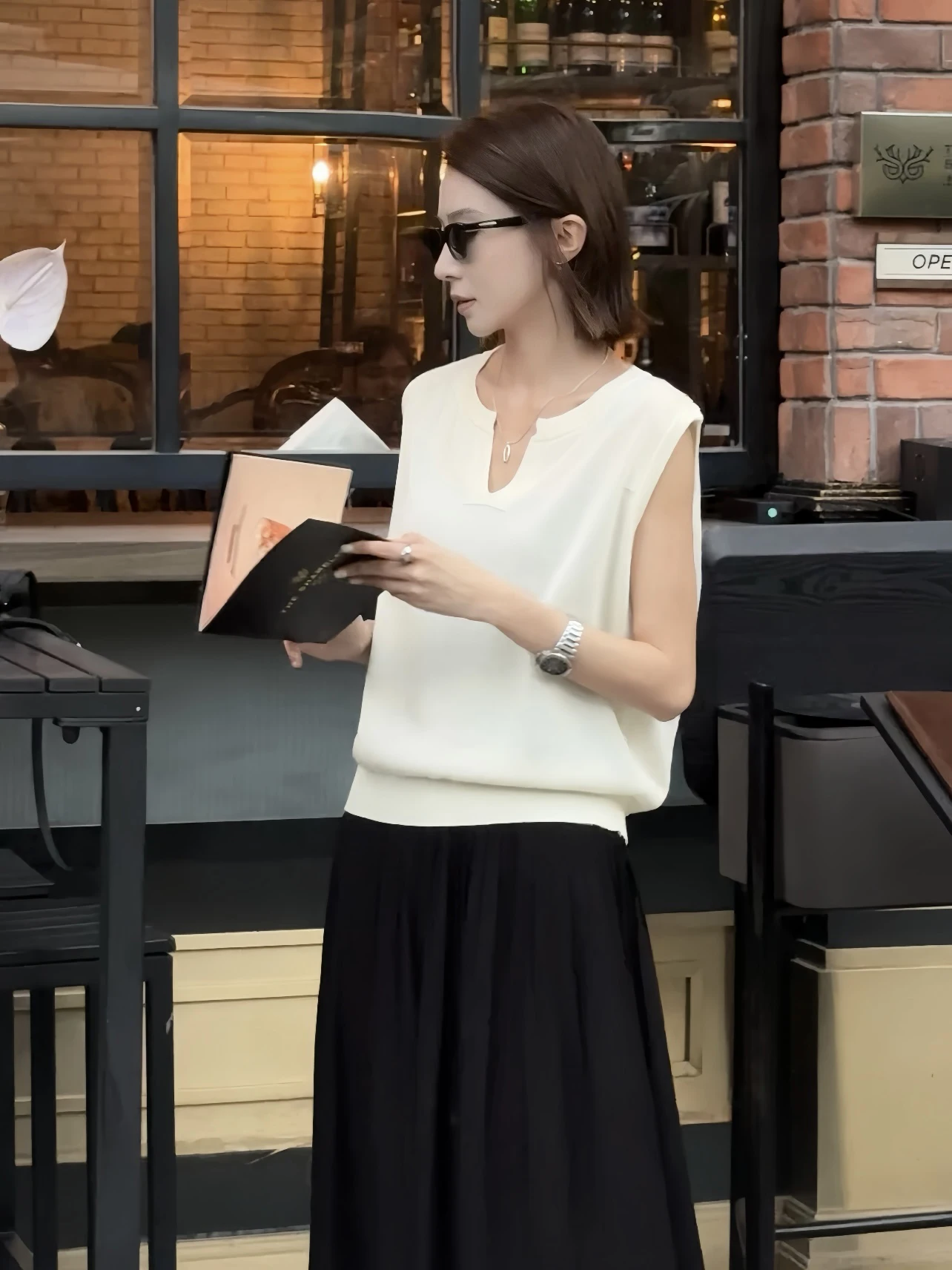 

Женский модный летний повседневный топ Ele Simple с V-образным вырезом, вязаный, с воротником-стойкой, универсальный, приталенный, стандартного кроя