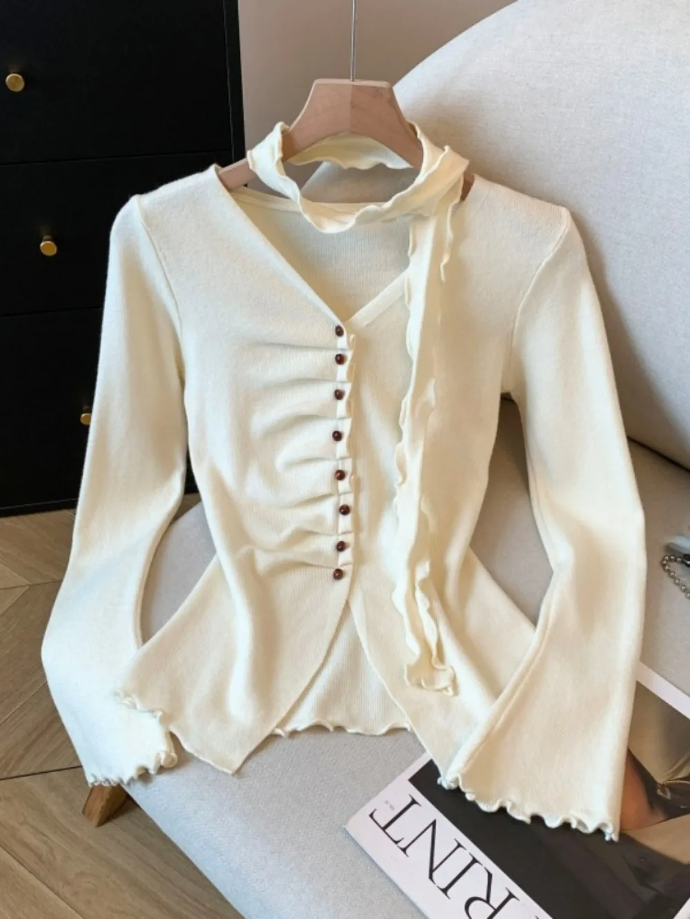 

Винтажный топ с бретелькой на шее, осень-зима 202, дизайн с лентой, рационализм, эстетический облегающий вязаный женский модный топ