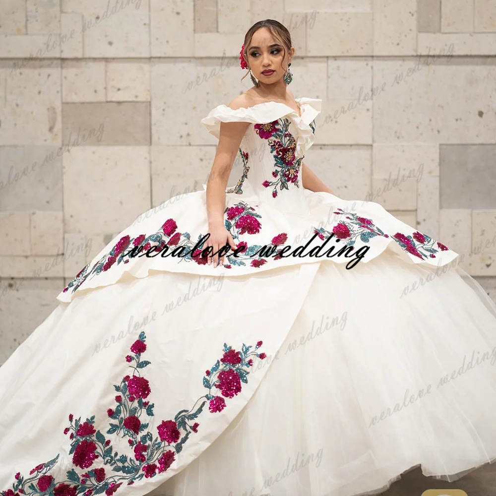 White Charro Quinceanera Dresses Off Shoulder 2023 Masquerade Prom Dress Ball Gown Pageant Corset Sweet 15 Dress Custom