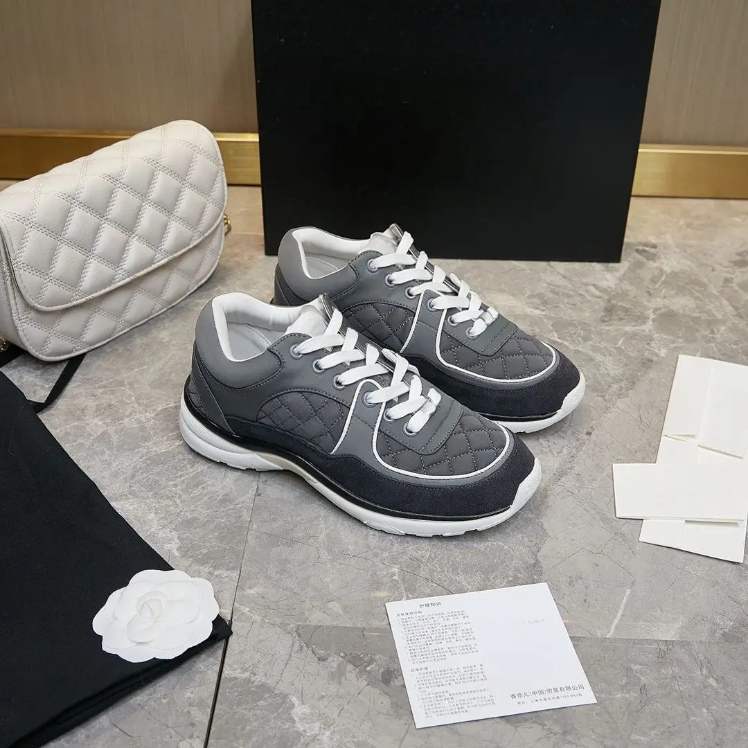 Unisex Grey Quilted Sneakers Diamond Stitch Patchwork Suede Leather Lace-up Low Top Casual Sports Shoes