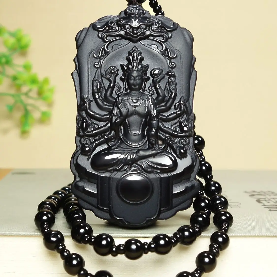 

Popular Hetian Jade, Ink Jade, Thousand-handed Guanyin Jade Pendant Belongs To The Patron Saint of Mice, Men's Pendant, Ja