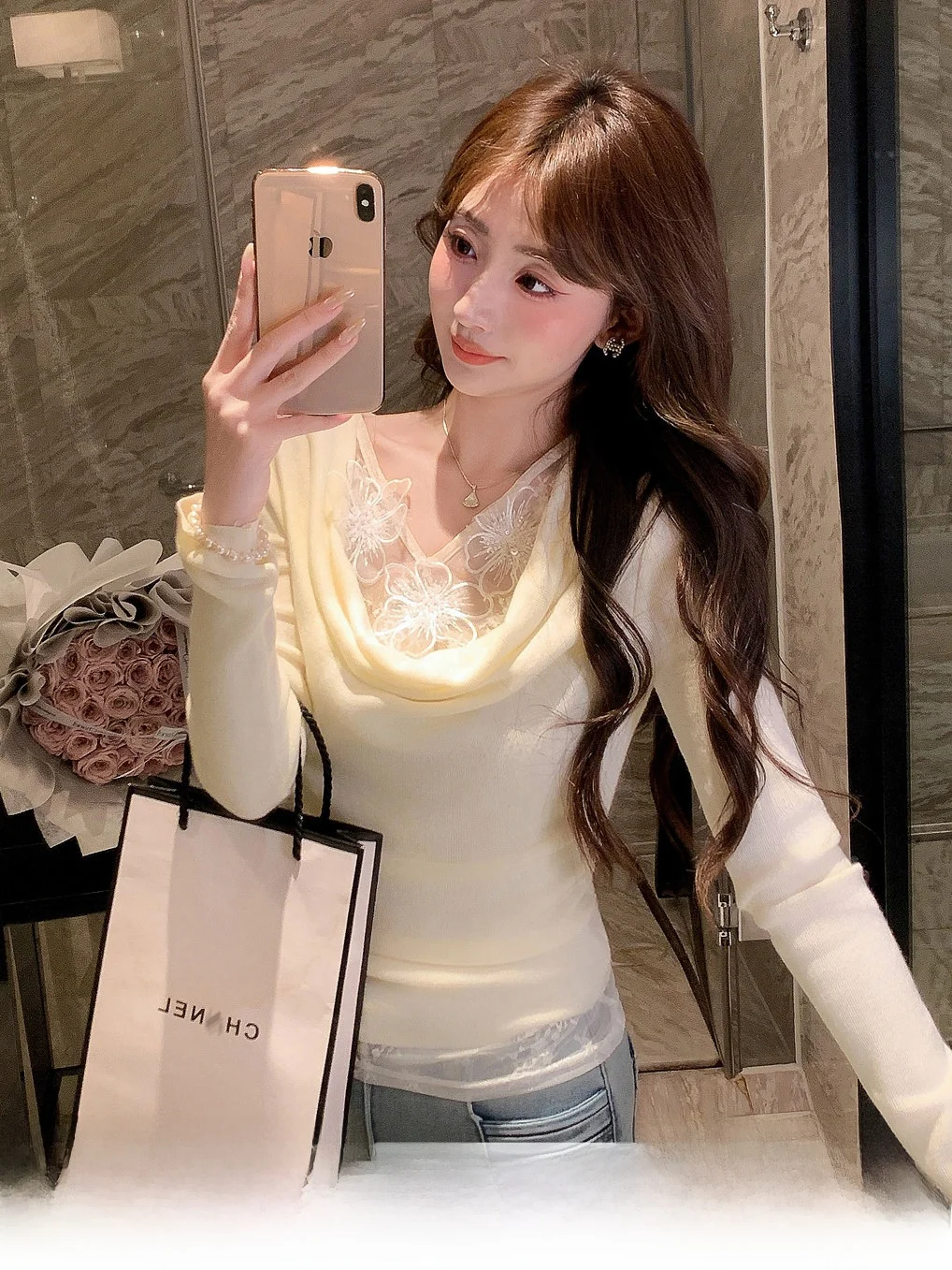 

Французская трикотажная кофта с длинными рукавами и кружевными вставками, женская, приталенная, модная, новинка ранней весны, топ в стиле фей.