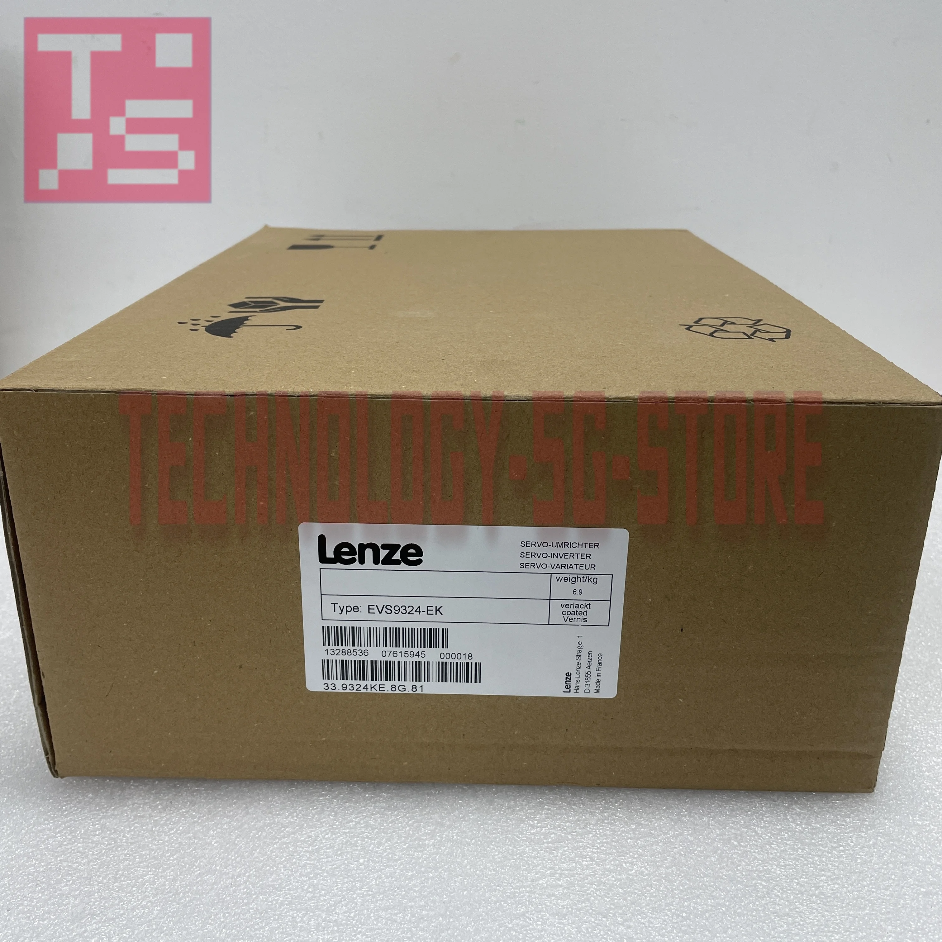 

Совершенно новый сервопривод EVS9324-EK EVF9324-CVV003 EVF9324-EVV100
