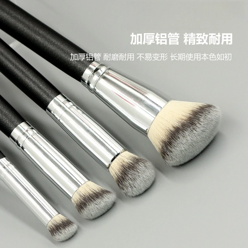 Tige de brosse anti-cernes en Tube d'aluminium épais, avec manche en bois, s'adapte à la peau sans perdre les cheveux, brosse cosmétique Portable, 1 pièce