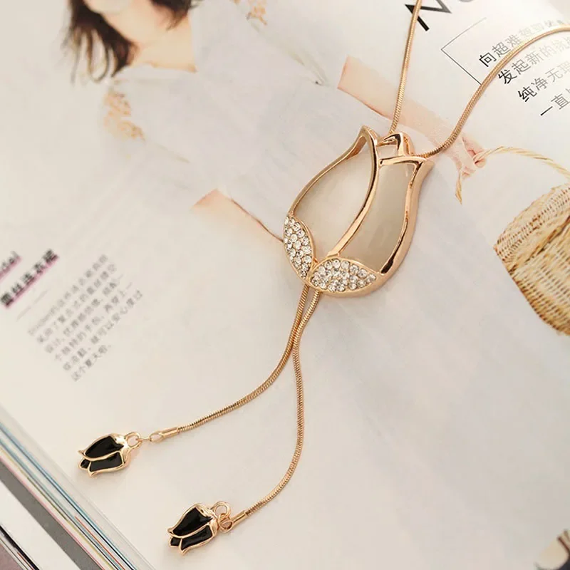 Women's Elegant Simulated Pearl Choker Necklace