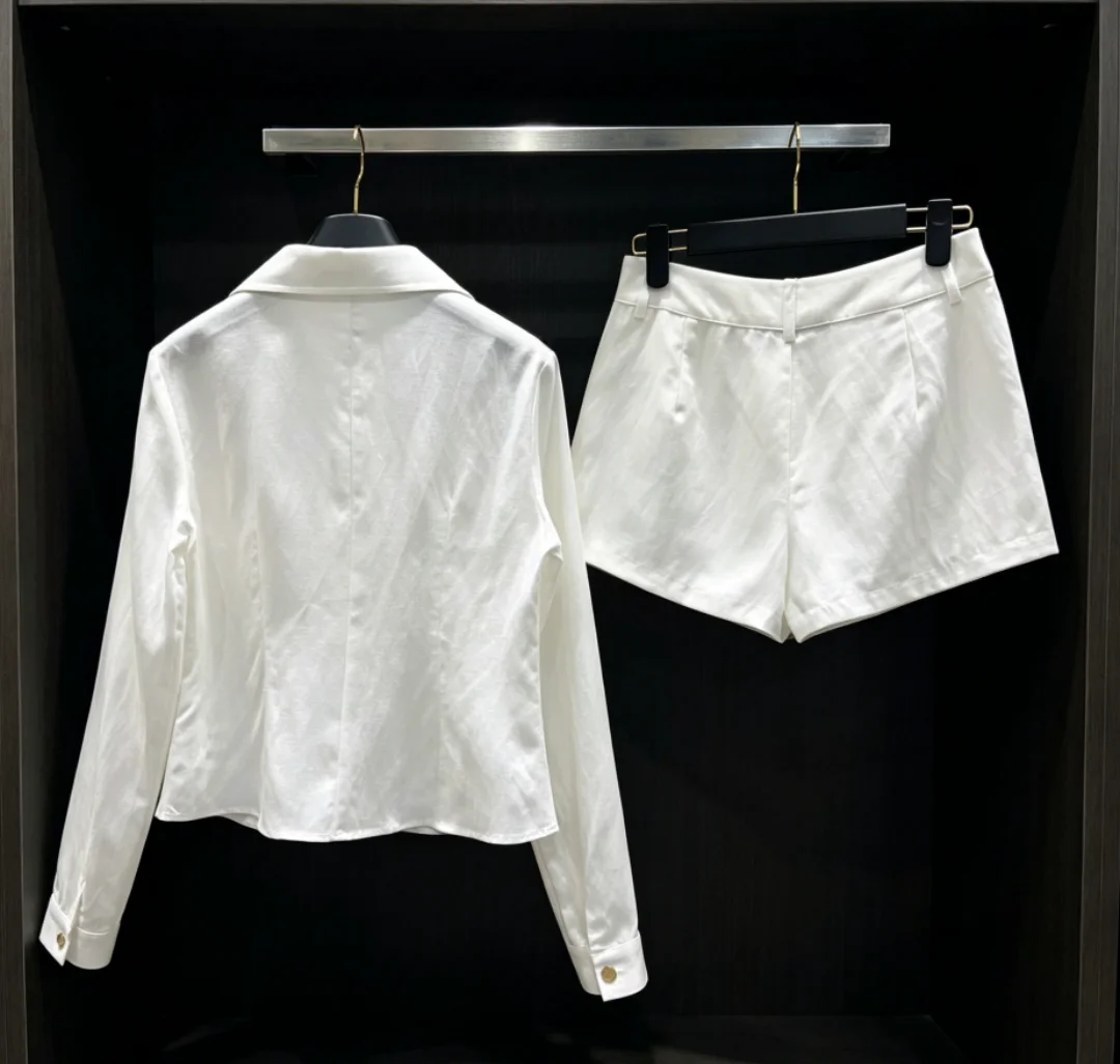 

High Quality Women's Spring Summer Linen Set V-neck Fashion Buttons Blouse Casual Buttons Shorts