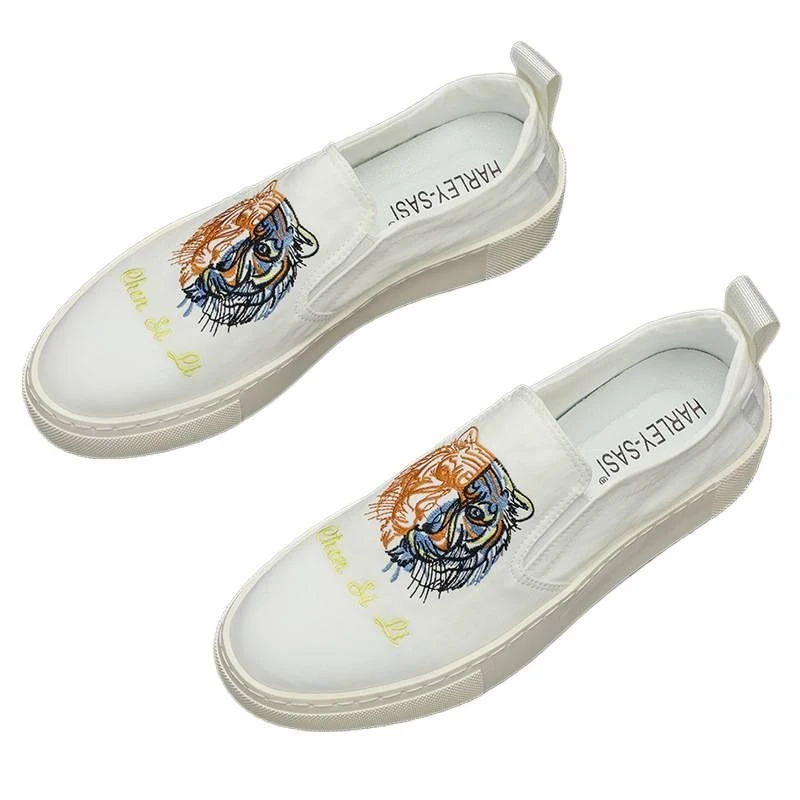 

Slip-on men's shoes, lazy shoes 3012, breathable shoes, European style shoes, casual sneakers, loafers for
