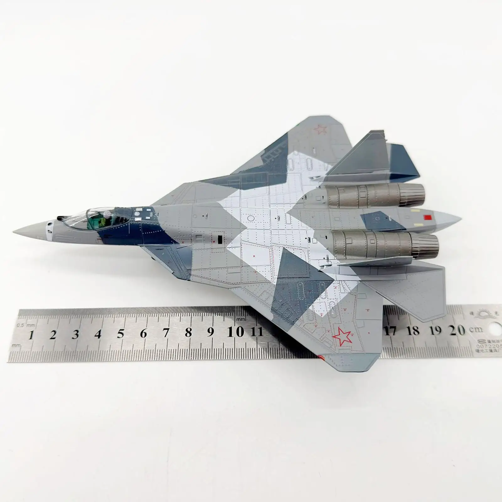 

1:100 Scale -57 Fighter Model, Plane Figurine, Airplane Model Desktop Decoration for Shelf