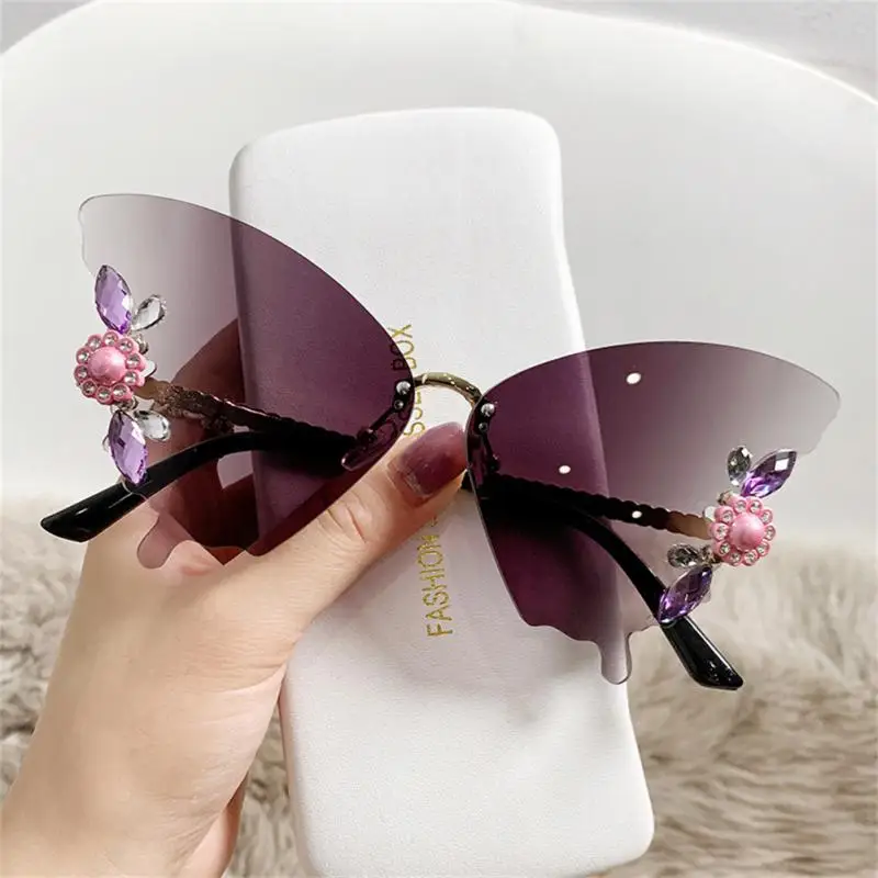 Luxury Diamond Butterfly Sunglasses Women Brand Vintage Rimless Oversized Sun Glasses UV400 Ladies Party Eyewear Gafas De Sol