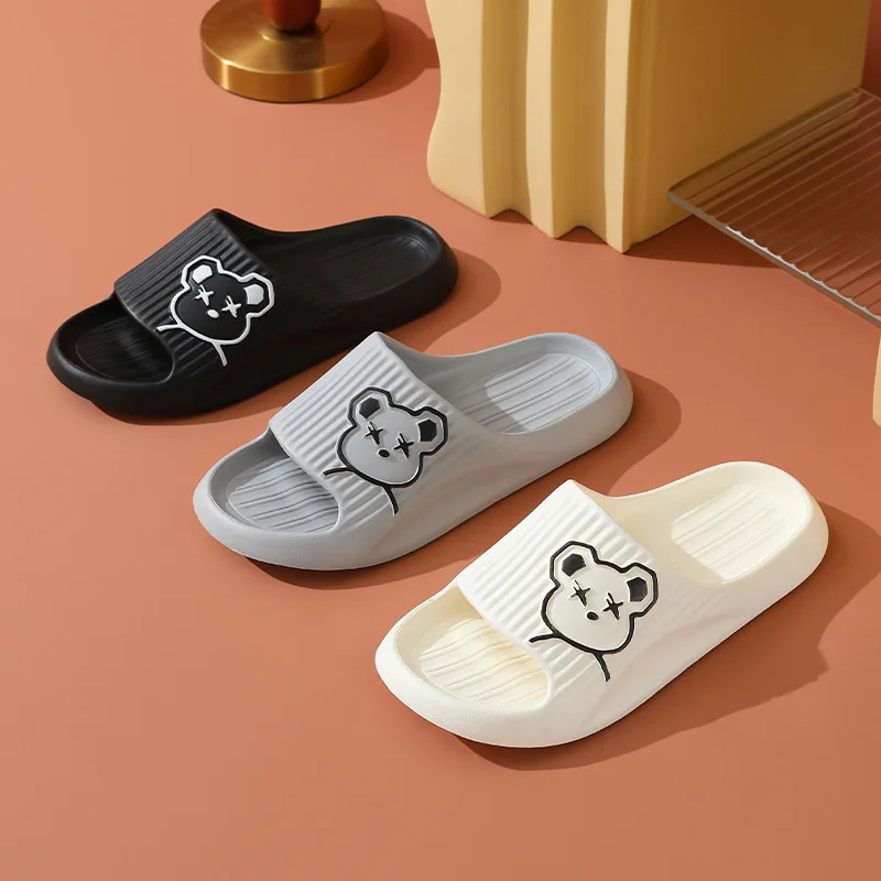 Luxury Women Men\'s Slippers Fashion Bear Cartoon Flip Flops Indoor Outdoor Soft Thick Soled Non-Slip Sandals Beach Slipper New