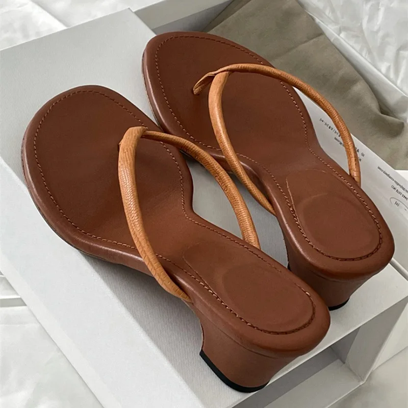 

Brown Leather Thick Heeled High Heeled Roman Sandals for Women's Summer Wear, Clip On Flip Flops for Women's Sandals