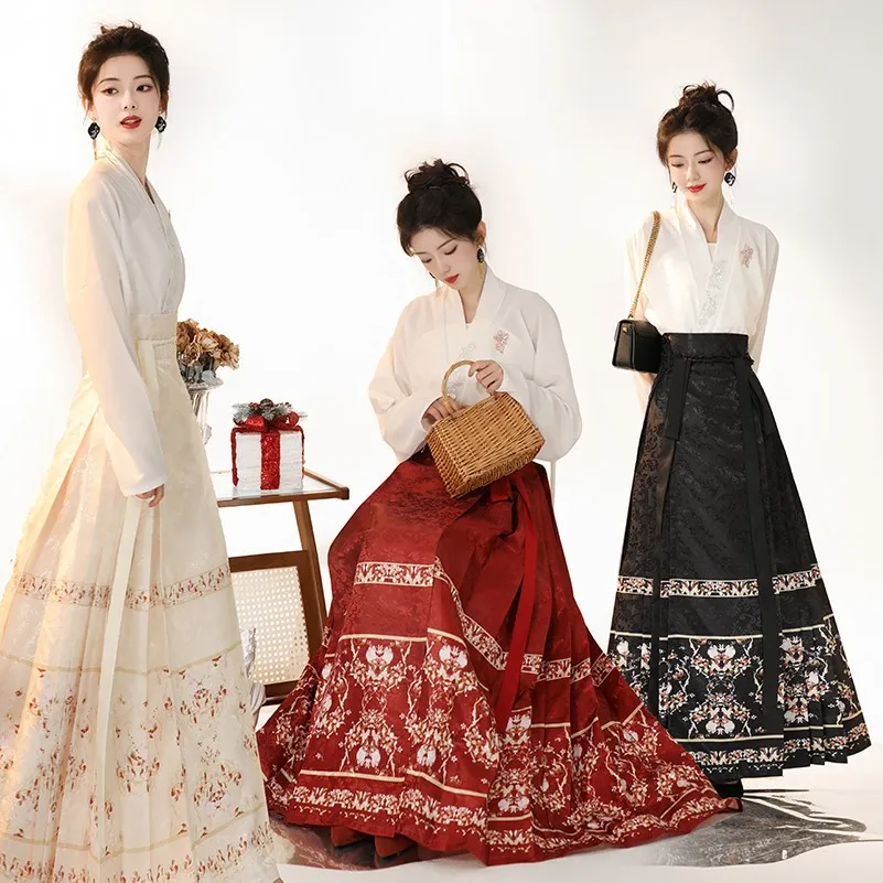 

New Chinese Style Women's Ancient Costume Ming Dynasty Improved Hanfu Adult Black Horse Face Skirt Traditional Printed Clothing