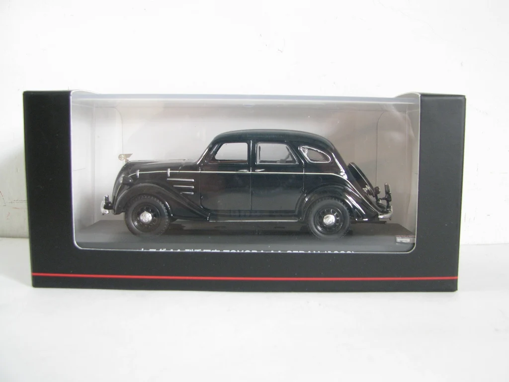 

Литой под давлением масштаб 1:43, KYOSHO TOYODA AA SEADN 1973, модель автомобиля из сплава, Коллекционная игрушка, подарок, сувенир, украшение для дисплея