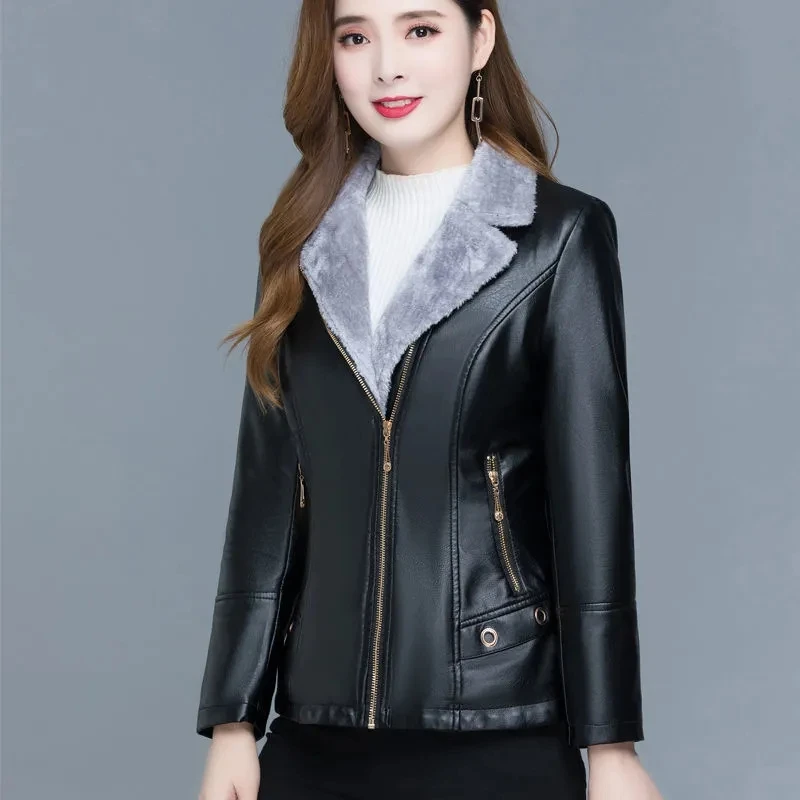 Autumn Winter Warm Faux Fur Coat Women Leather Jacket Ladies Slim Moto Biker Basic Jackets Plush Casual Short Leather Outerwear