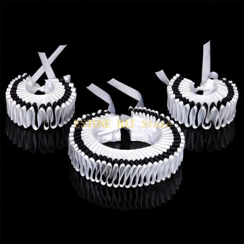 49MF Renaissances Black Edging Ruffled Neck