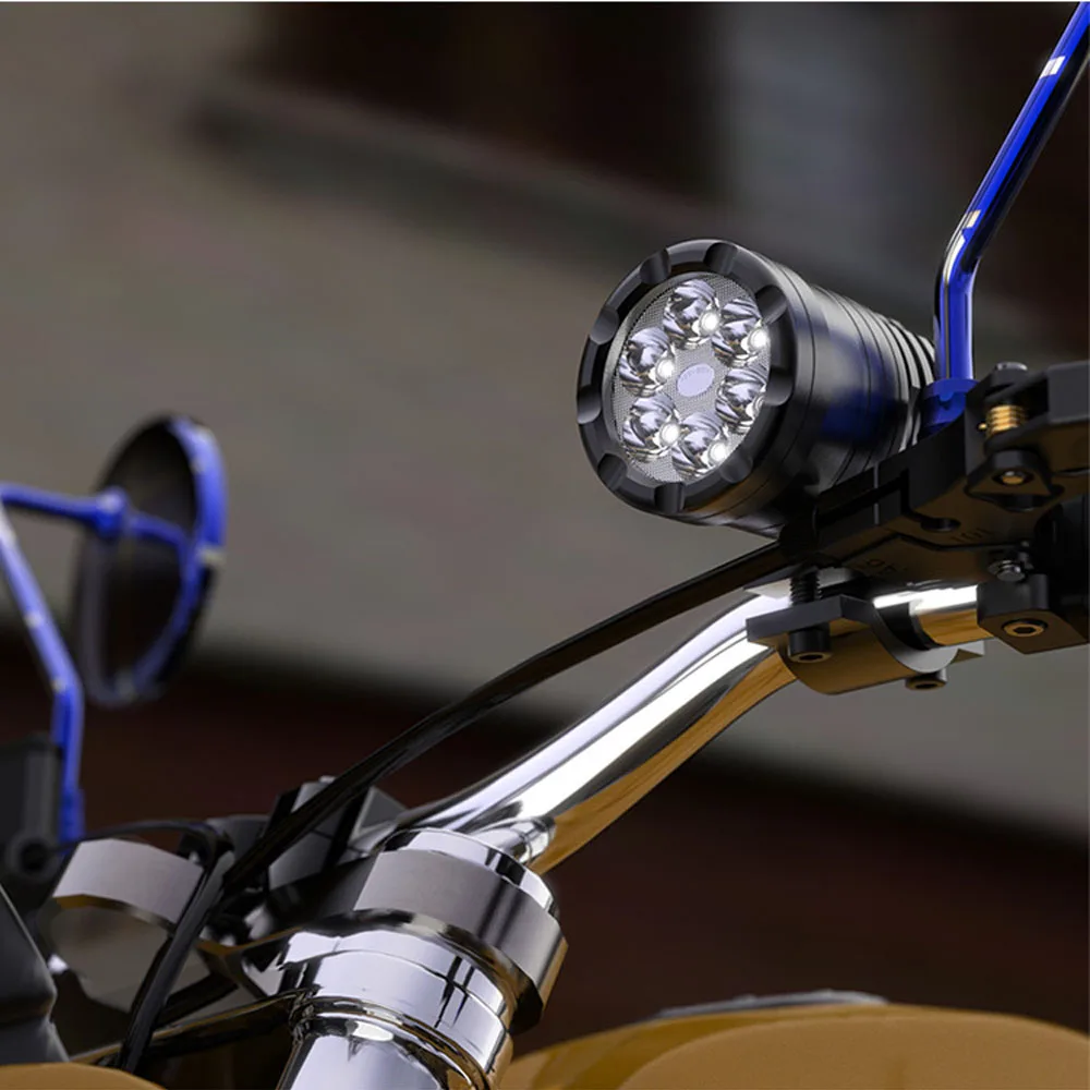 Motocicleta conduziu a luz moto projetor externo auxiliar farol spotlight lâmpada à prova dbulb água para caminhões atv suv drl led ponto