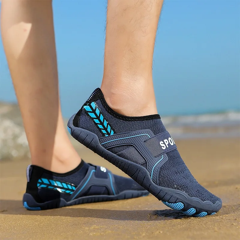 Chaussures de plage en plein air respirantes, coordonnantes, à séchage rapide, chaussures de pataugeoire pour hommes et femmes, chaussures de yoga, chaussures de lutte pour la rivière, degré d'usure