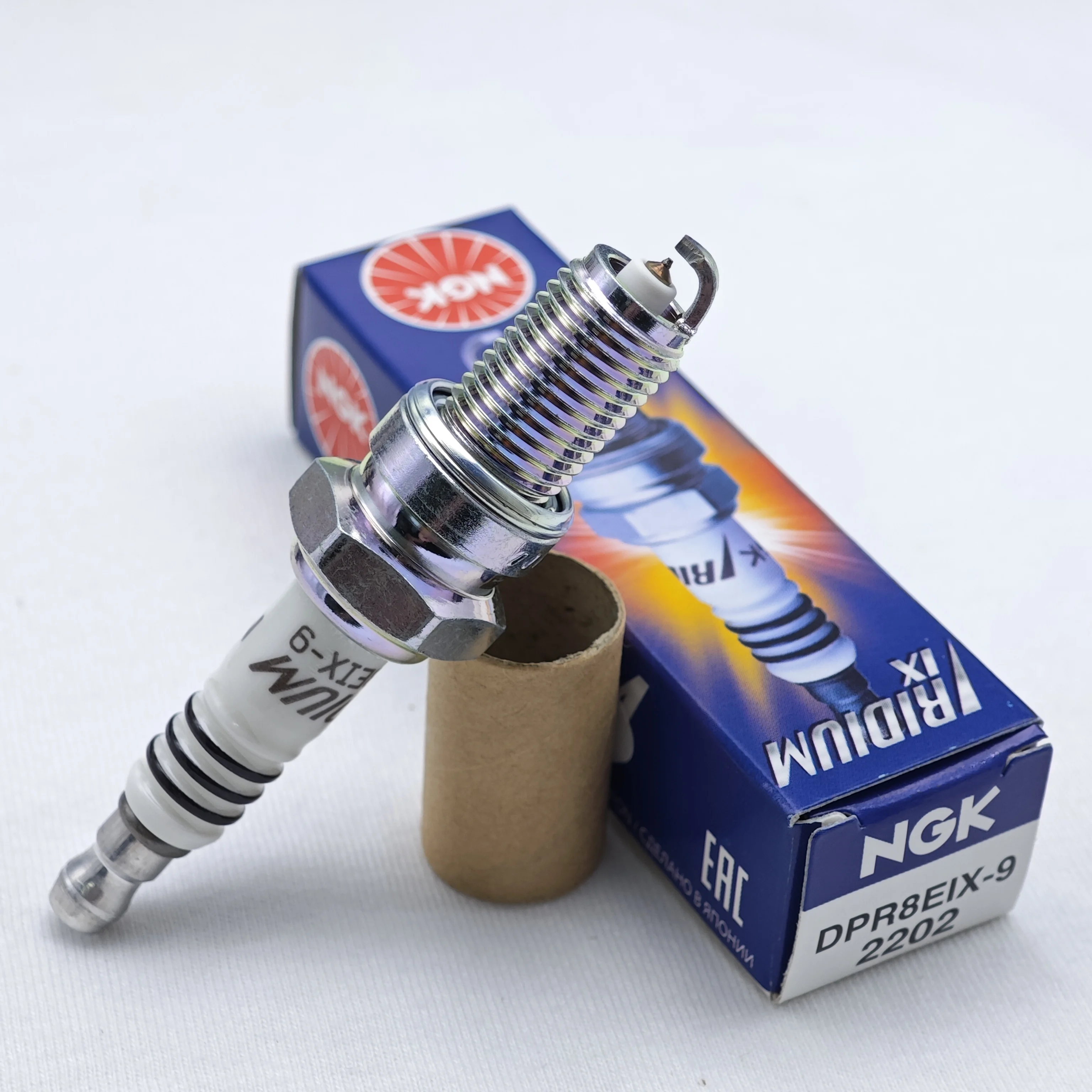 1pcs Original Motorcycle NGK Iridium Spark Plug DPR8EIX-9 2202 Upgrade DPR8Z DPR8EA-9