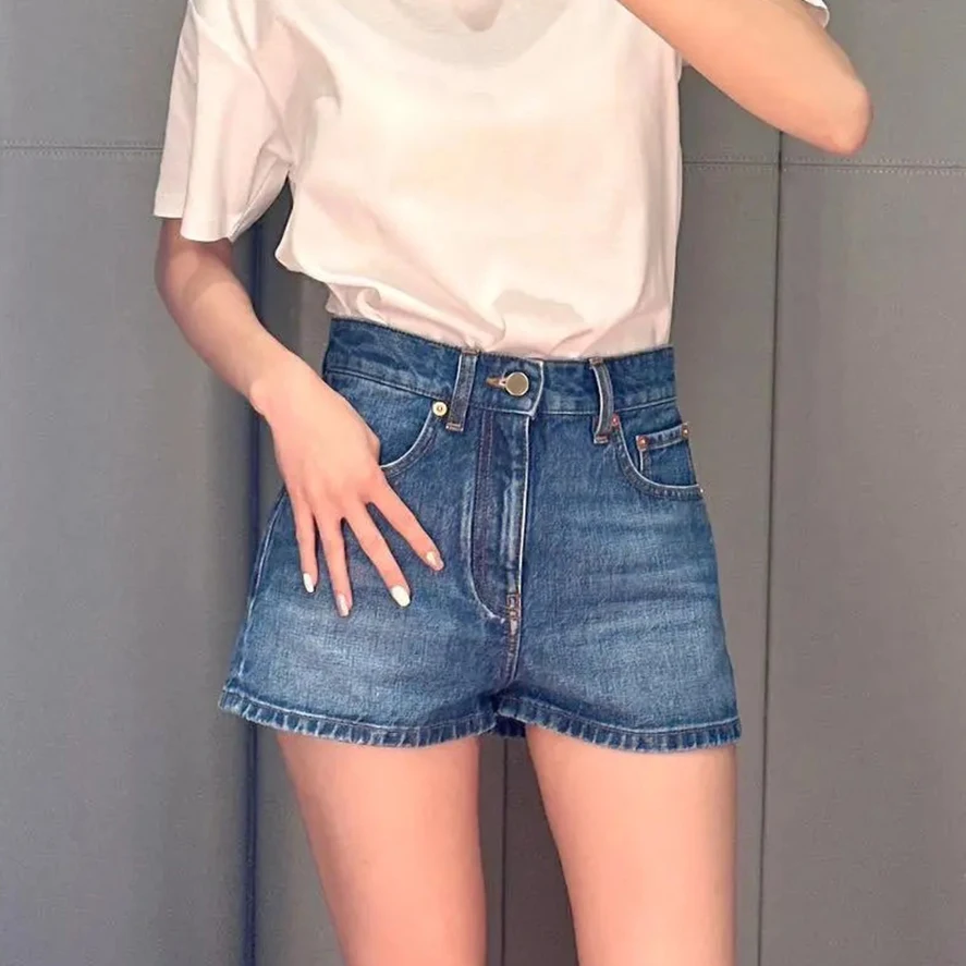 

NIGO Women's Spring And Summer Fashion Denim Blue Shorts Skinny High Waist Jeans Ngvp #nigo8691