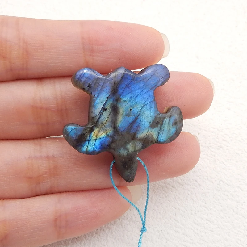 1pc Natural  Labradorite Turtle Carving Pendant Bead, Sparkly Blue Flash Gemstone Handcarved Animal