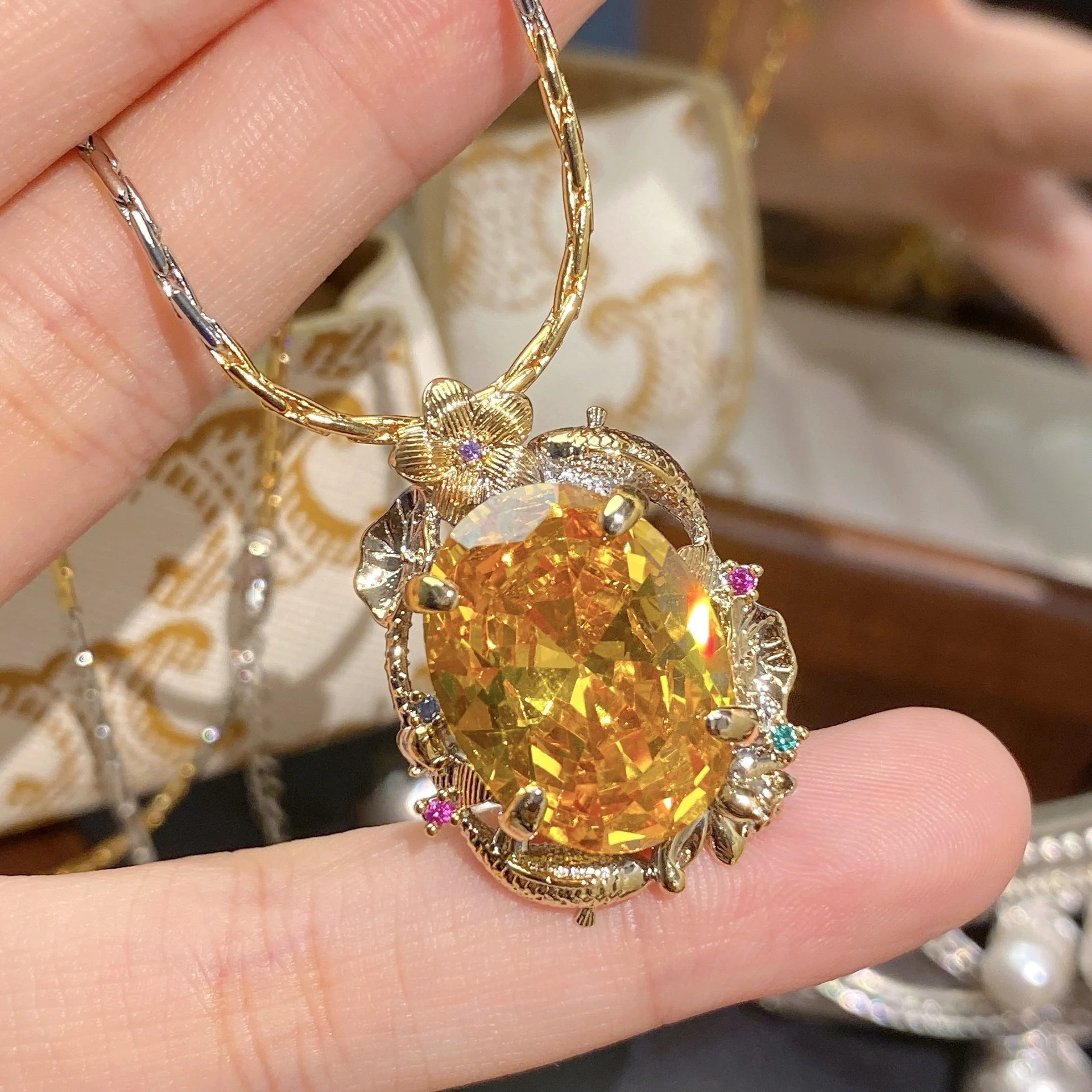 925 Sterling Silver Retro Court Style Double Fish Playing with Lotus Colored Gemstone Lotus Leaf Jewelry Set for Women