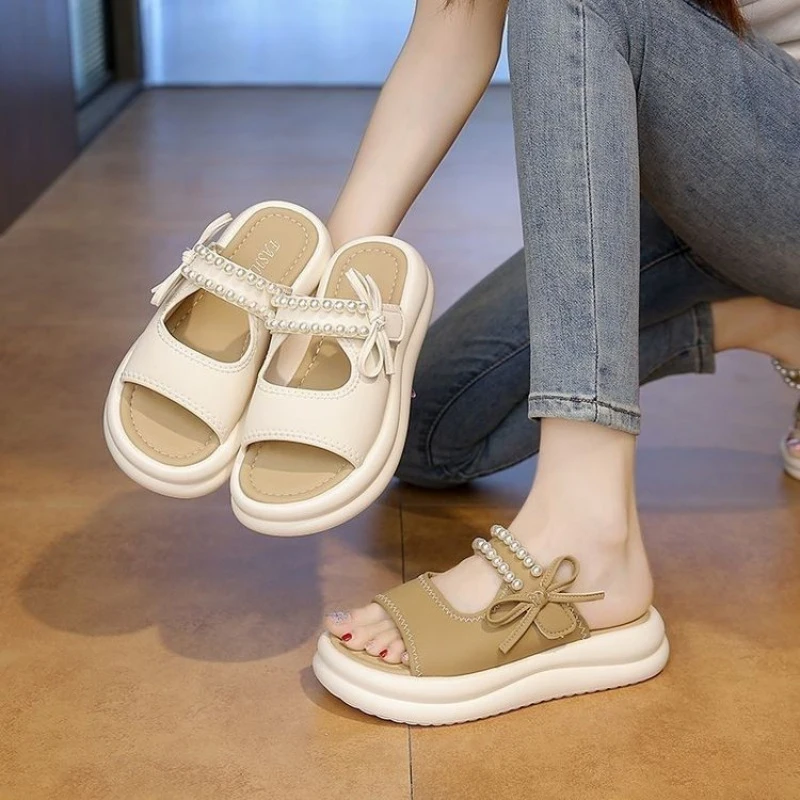 

Женские повседневные тапочки на платформе с каблуком 3-5 см, нескользящая резиновая подошва, верх из ПУ, мягкие и удобные для ходьбы