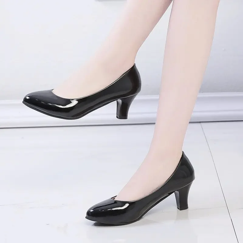 Female Pumps Nude Shallow Mouth Women Shoes Fashion Office Work Wedding Party Shoes Ladies Low Heel Shoes Woman Autumn