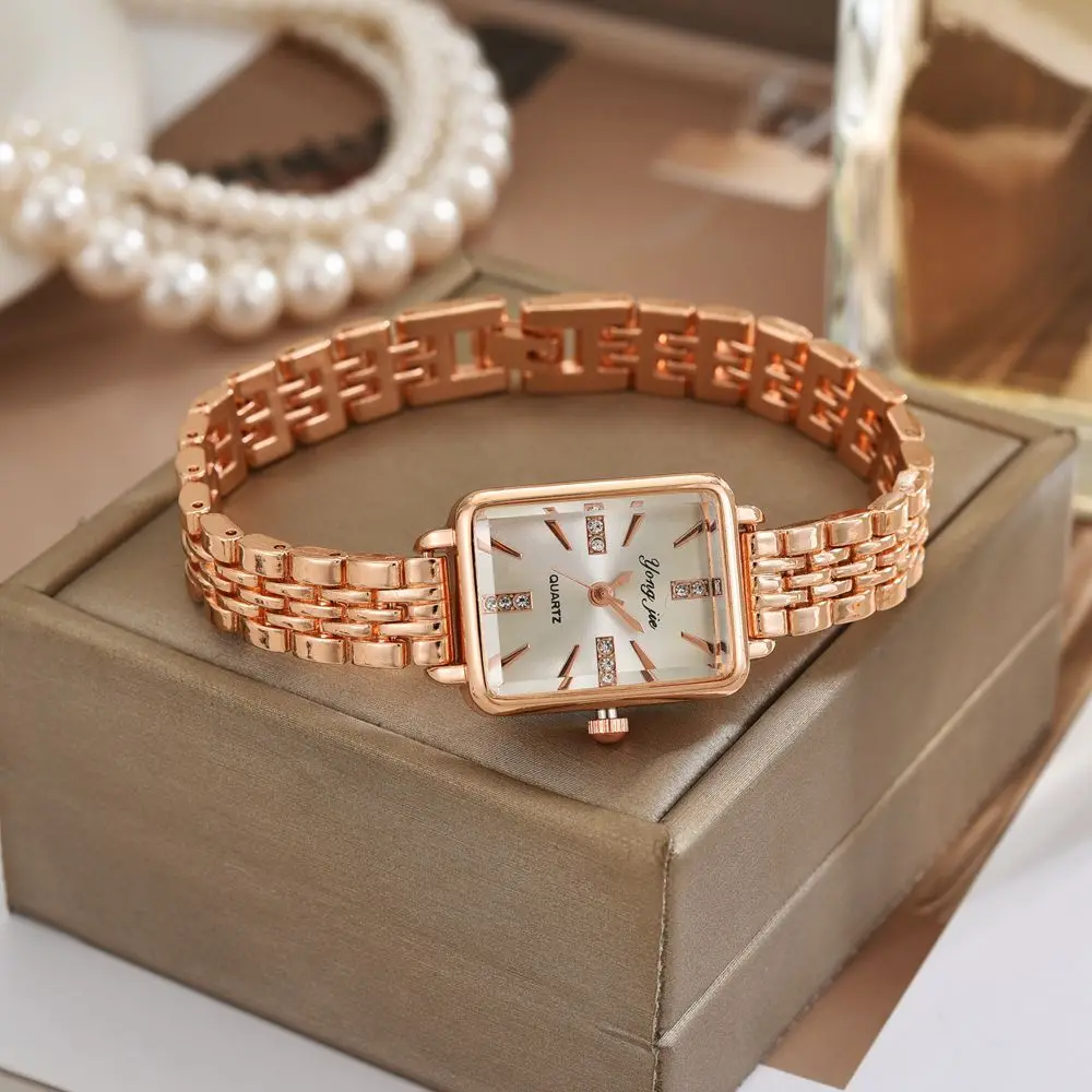 

Niche Light Luxury Gold Square Women Watch Rhinestone Vintage Elegant Exquisite Quartz Wristwatch For Ladies Fashion Gift