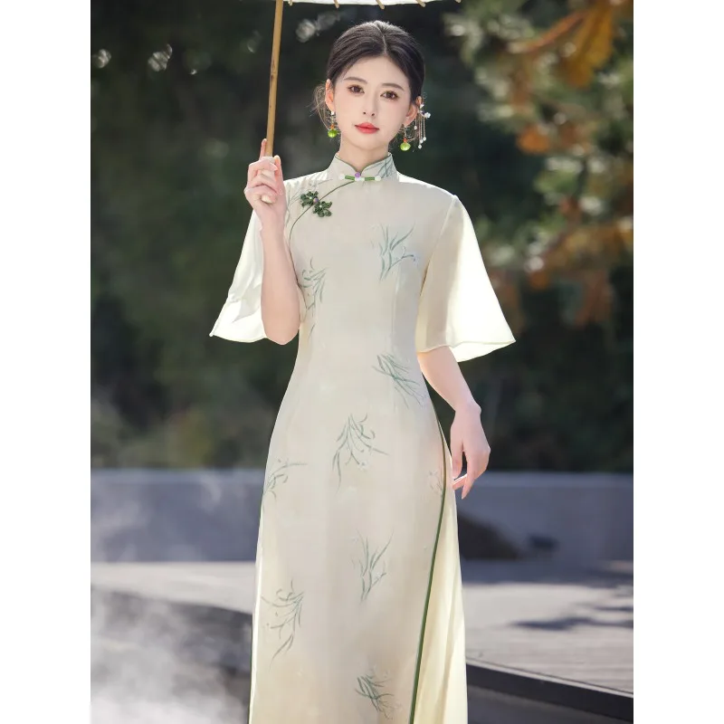 Simple waist beige cheongsam, new Chinese summer temperament send test dress
