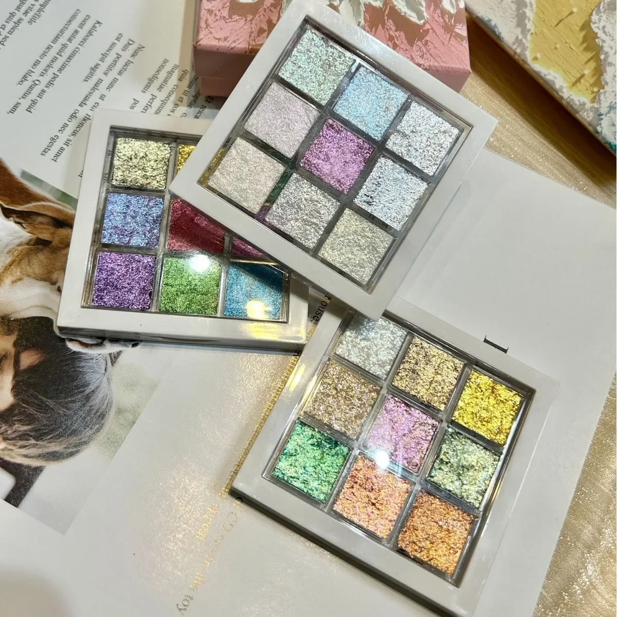 

9 Grids Colorful Laser Glitter Power On Nails Sequins Solid Nail Holographic Powder Maillard Mirror Chrome Nail Powder Pigment