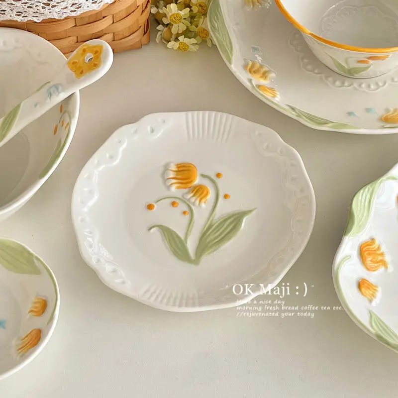 

Embossed Plate Home Dish Lovely Underglaze Color Plate Ceramic Platter Cake Dish Pasta Dessert Plate