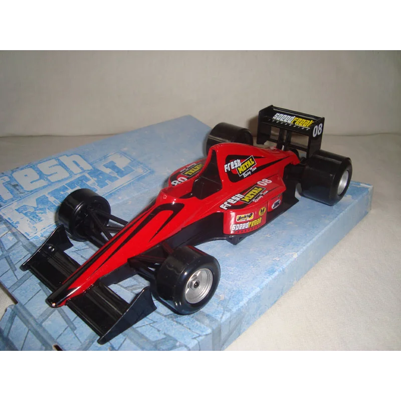 

Литая под давлением фигурка Марты, масштаб 1:24, F1 08, модель автомобиля из сплава, Коллекционная игрушка, подарок, сувенир, демонстрационный орнамент