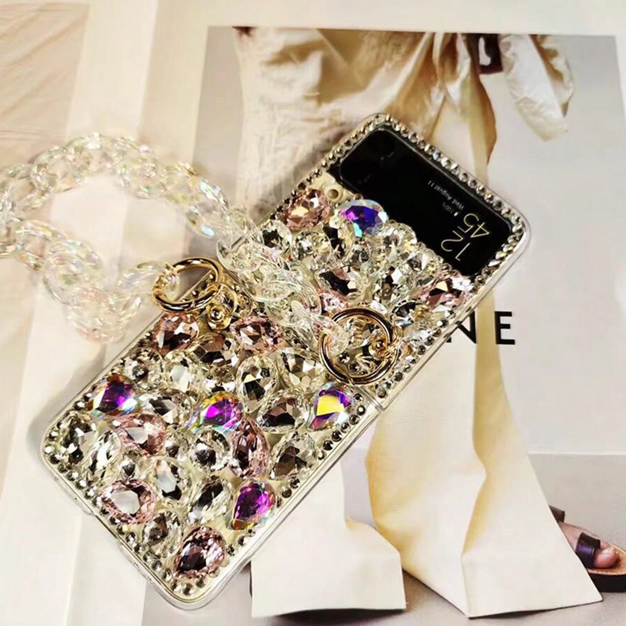 Luxury Glitter Full Diamond Folding Phone Case For Samsung Galaxy Z Flip3 4 5 6 Drop Resistant Premium Phone Case With Chain