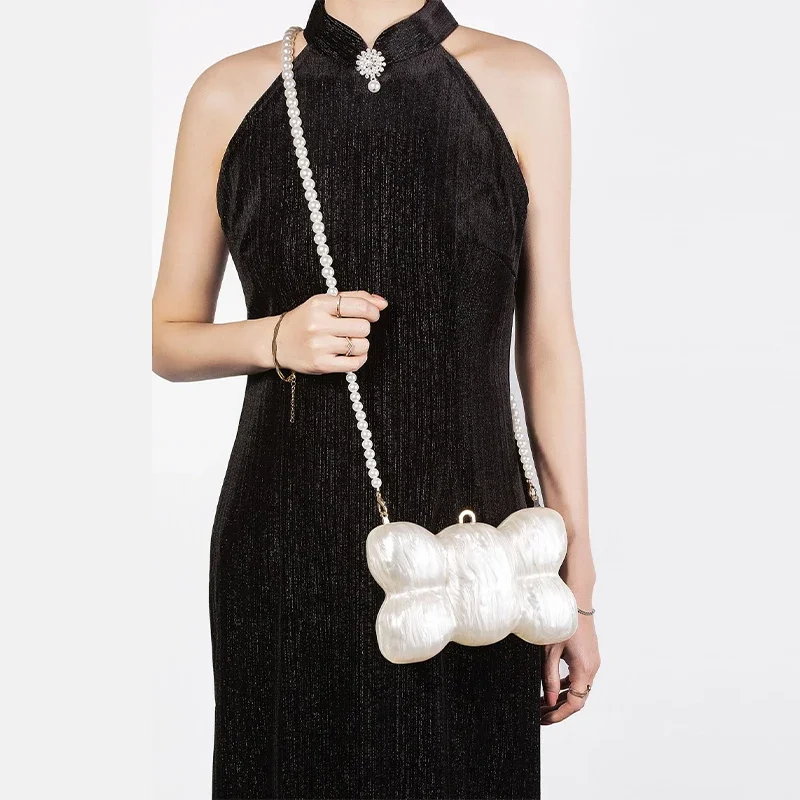Umhängetasche in Gänseform, Perlenkette, Umhängetasche, britischer Designer-Abend, elegante Clutch-Geldbörse, Damen-Schultertasche aus Acryl – Detail 16