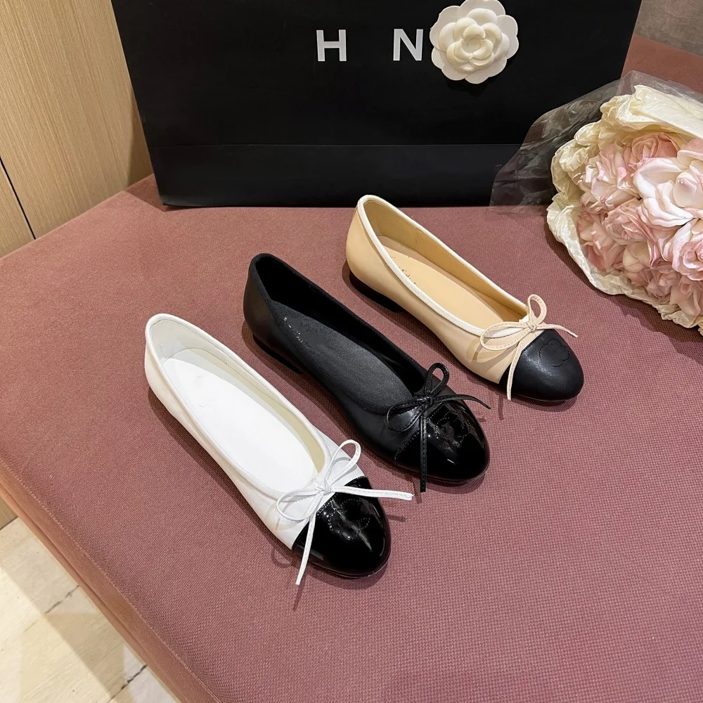 High version small fragrant style flat sole single shoe for women with round toe and light mouth, color matching apricot leather