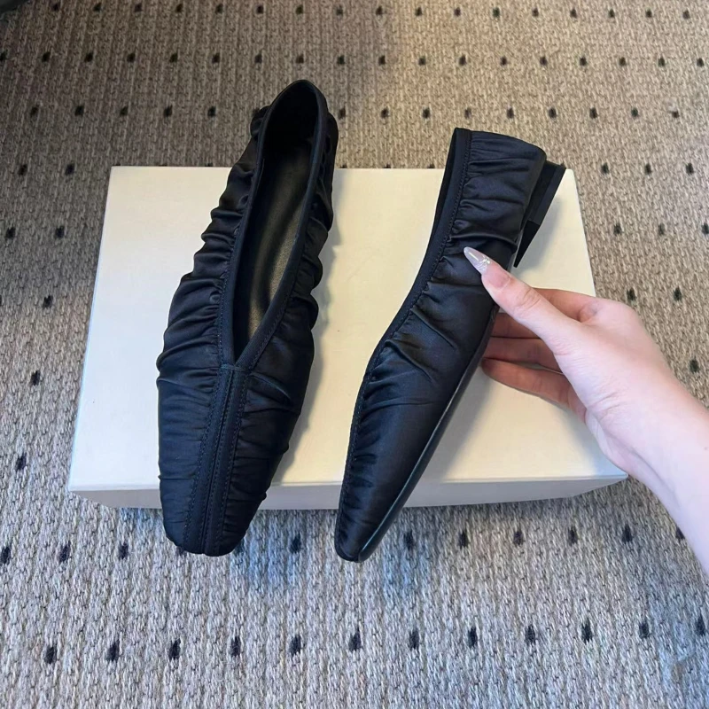 

Low Top Shoes Summer New Square Head Shallow Mouth Splicing Rivet Front Lacing Butterfly Knot Soft Sole Non-slip Flat Shoes