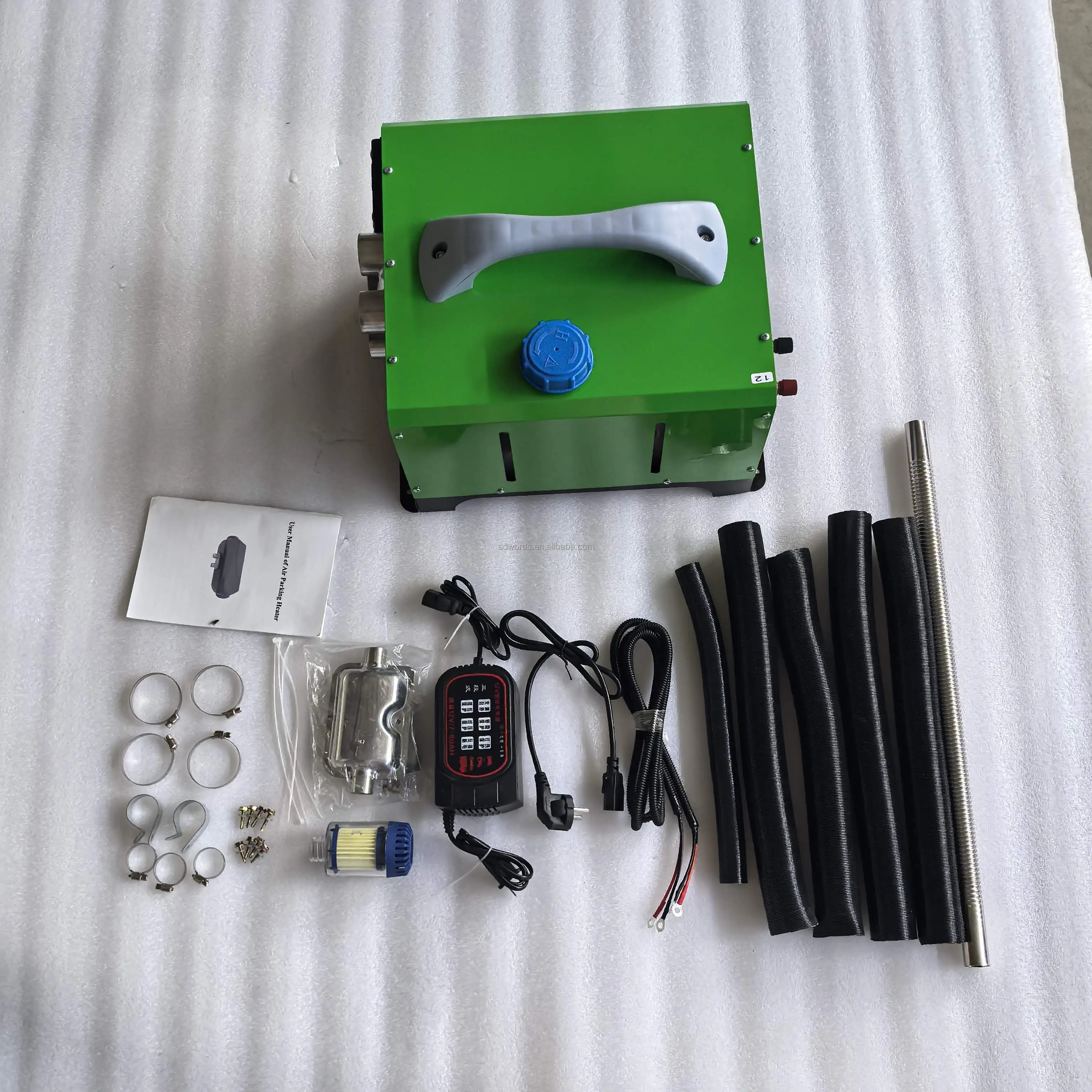 

Parking Heater Outdoor Diesel Heater 12V24V220V Built-in Battery Electric Home Car Heating Artifact